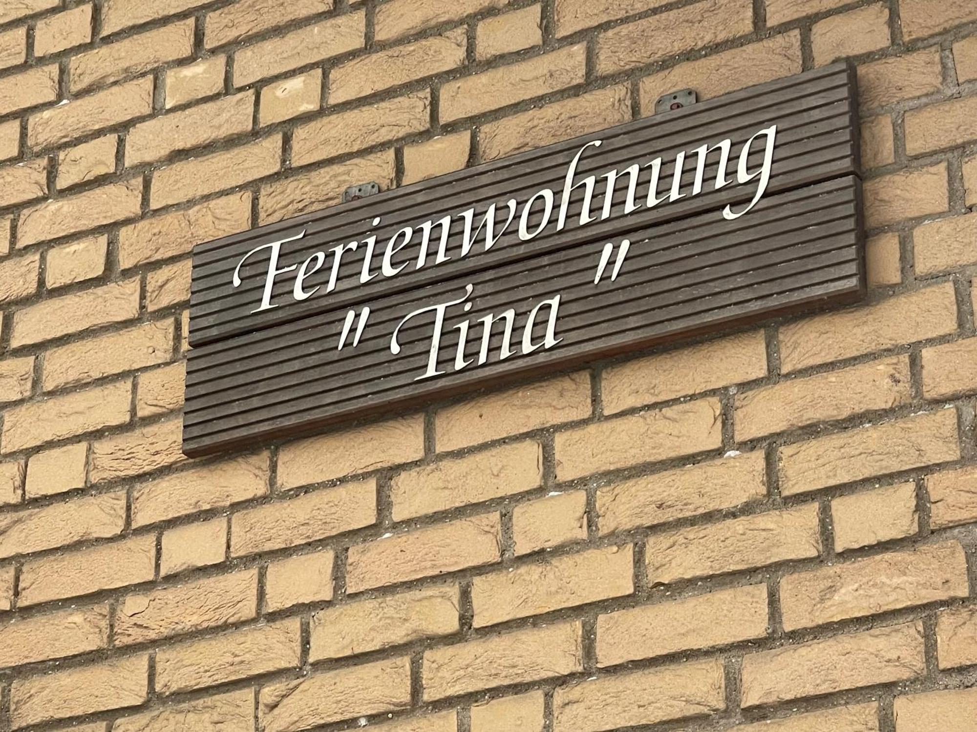 Tina *